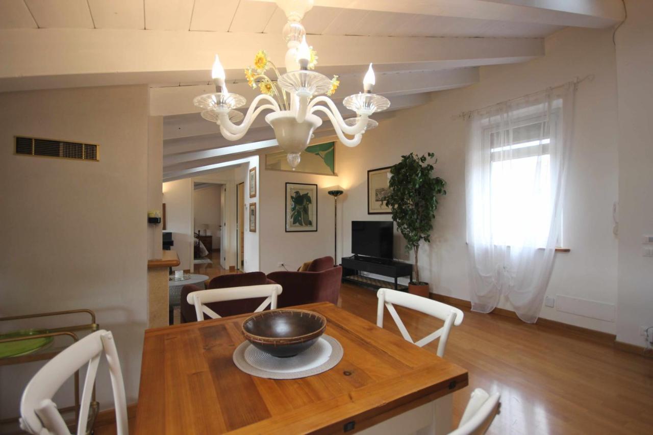 Case Vr Holiday Attico San Domenico Verona Eksteriør billede